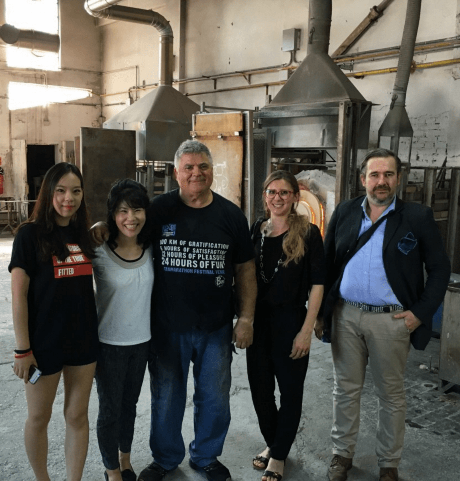 무라노 Berengo Foundation 유리 공방에서 함께한 한나영과 제작진